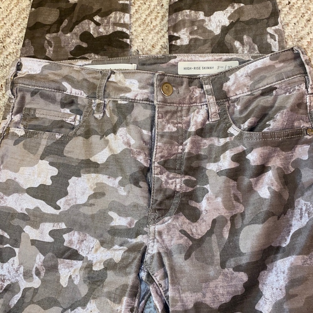 Velvet Camo Jeans